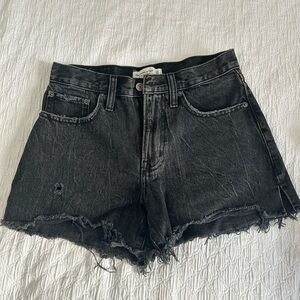 Black Abercrombie Jean Shorts size 24 / 00